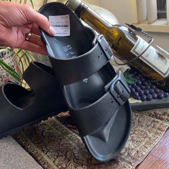 Birkenstock 2 adjustable strap lightweight sandals - Picture 10 of 11